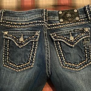 Miss Me skinny jeans size 29